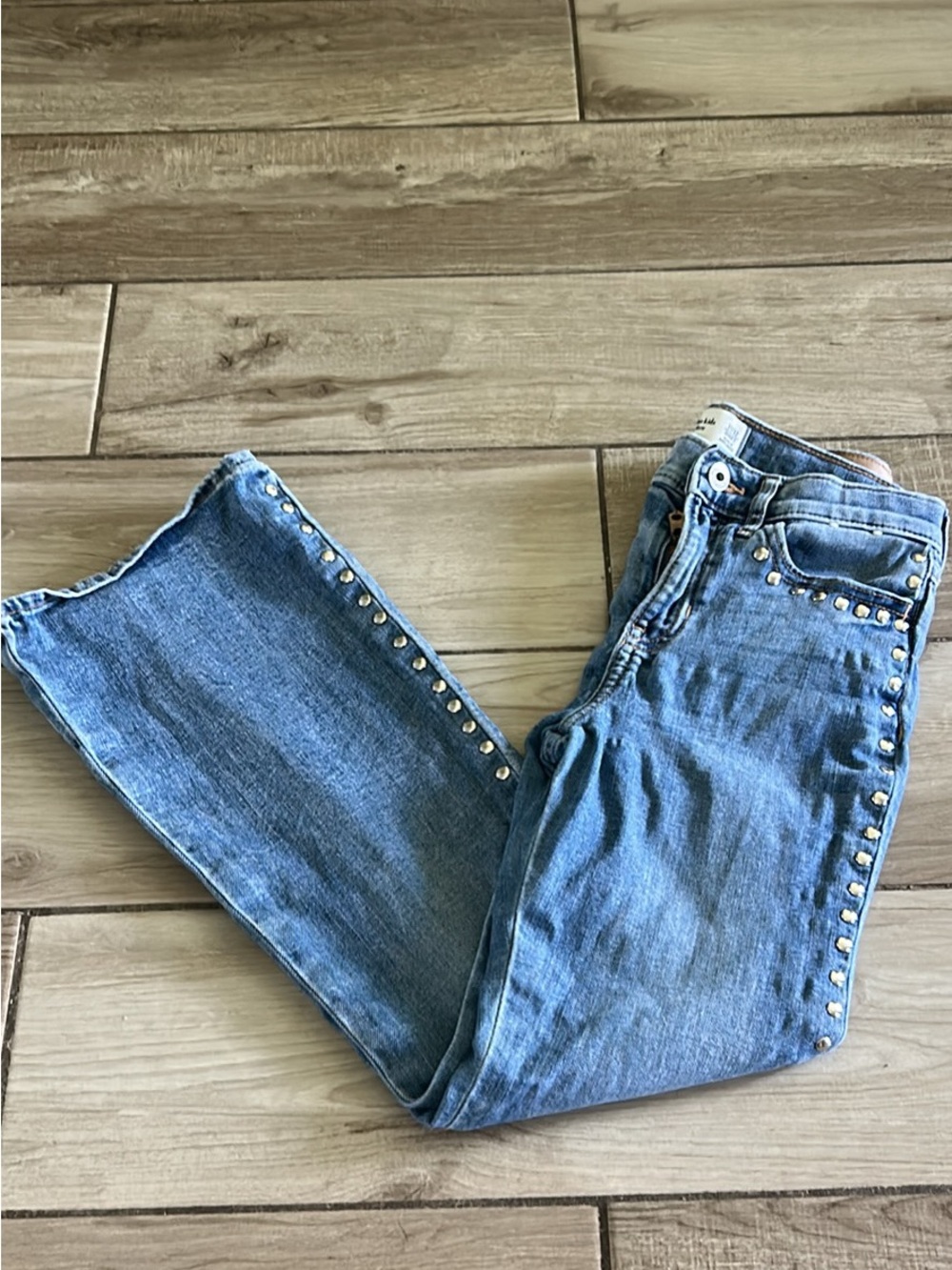 abercrombie kids light blue studded straight-leg jeans